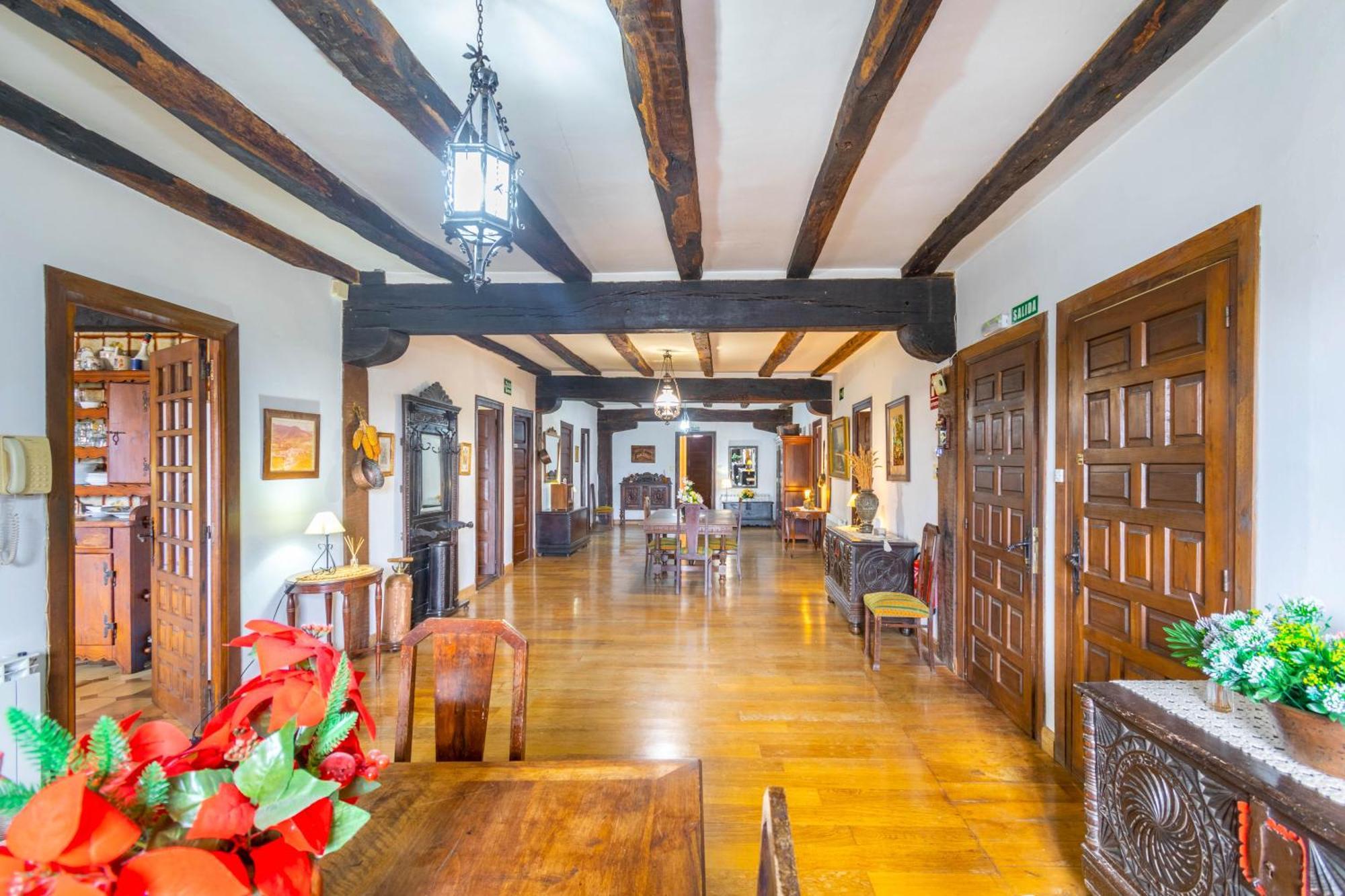 Casa Rural Arotzenia, Hogar Rustico En Pleno Valle De La Ulzama Lizaso Exteriör bild