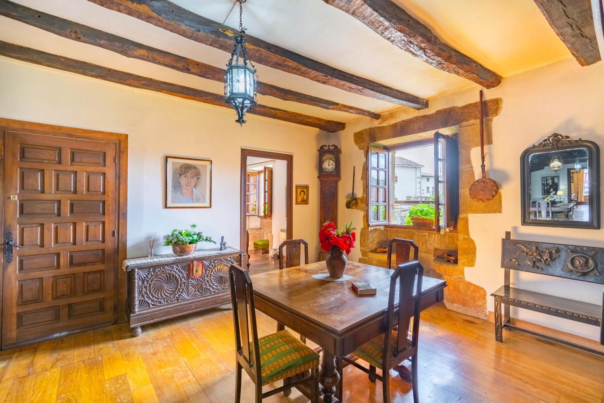 Casa Rural Arotzenia, Hogar Rustico En Pleno Valle De La Ulzama Lizaso Exteriör bild