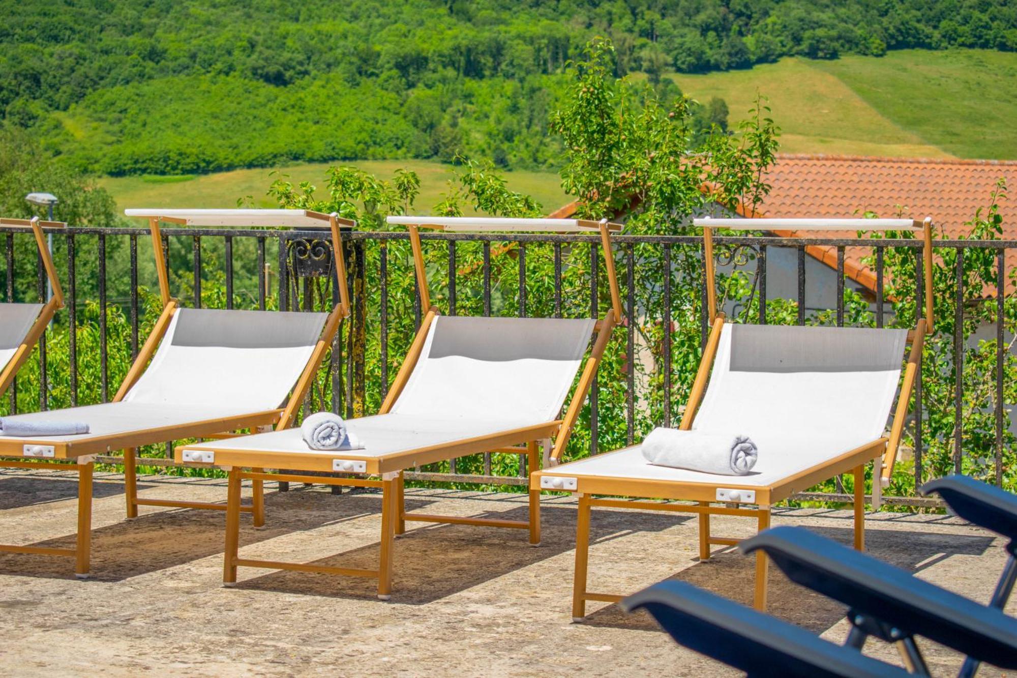Casa Rural Arotzenia, Hogar Rustico En Pleno Valle De La Ulzama Lizaso Exteriör bild